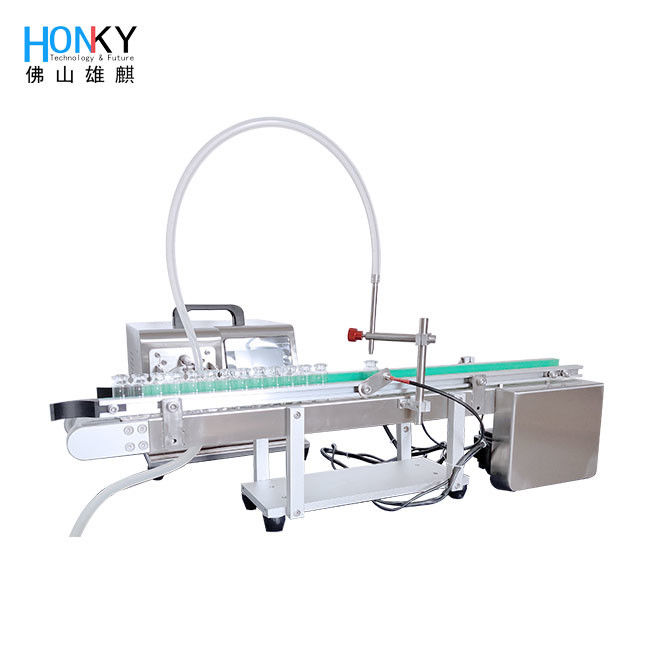 डेस्कटॉप 5 एमएल फ्लास्क भरने की मशीन छोटी भरने की लाइन बोतल भरने वाले कन्वेयर और कॉस्मेटिक तेल भरने के लिए सैमलबैक के साथ