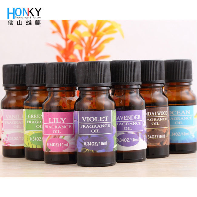 डेस्कटॉप 1500 बीपीएच आवश्यक तेल भरने की मशीन उच्च परिशुद्धता सिरेमिक पंप और अर्ध-स्वचालित संचालन के साथ